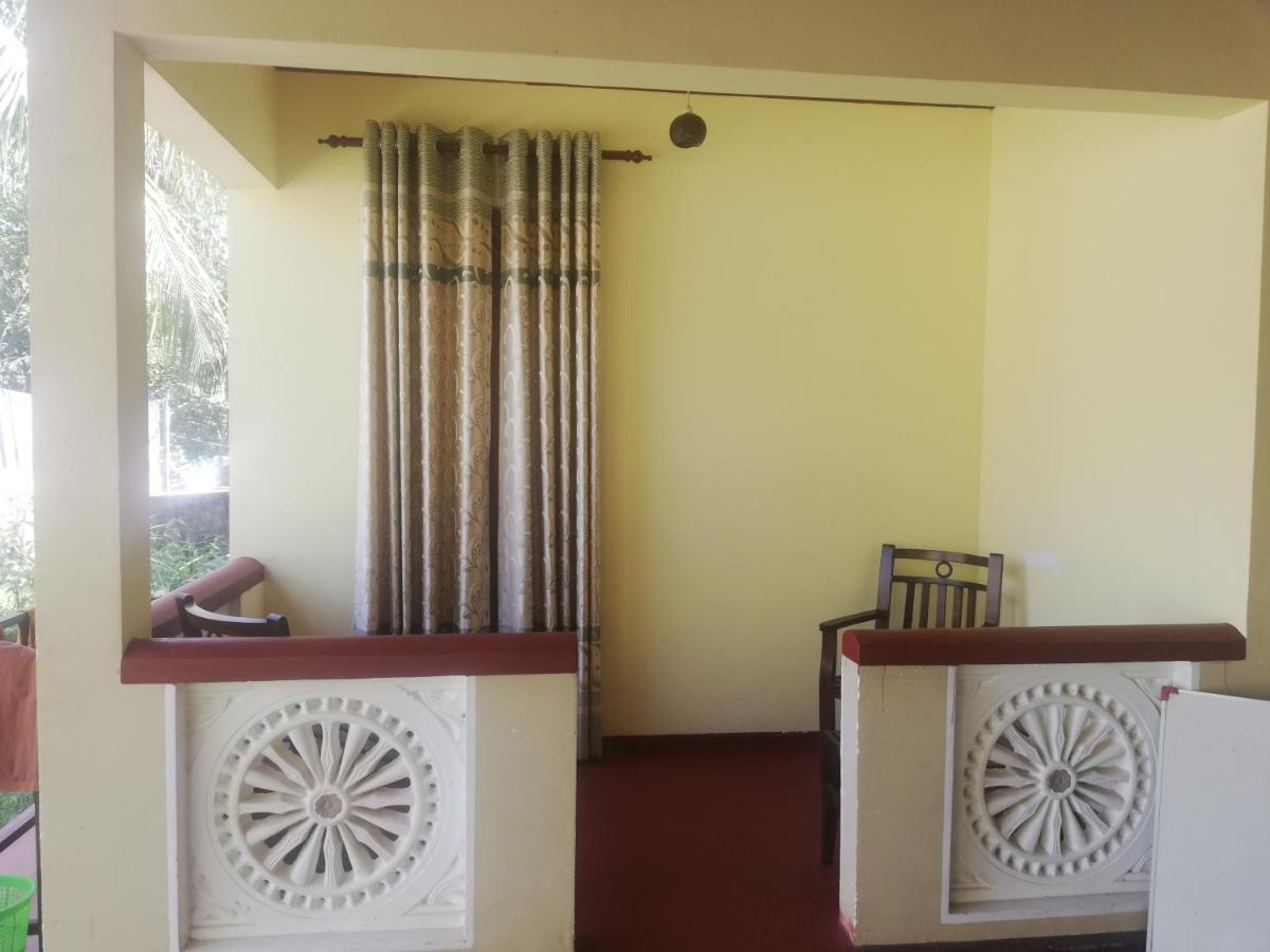 Bay Hill Guest House Tangalle Exterior photo