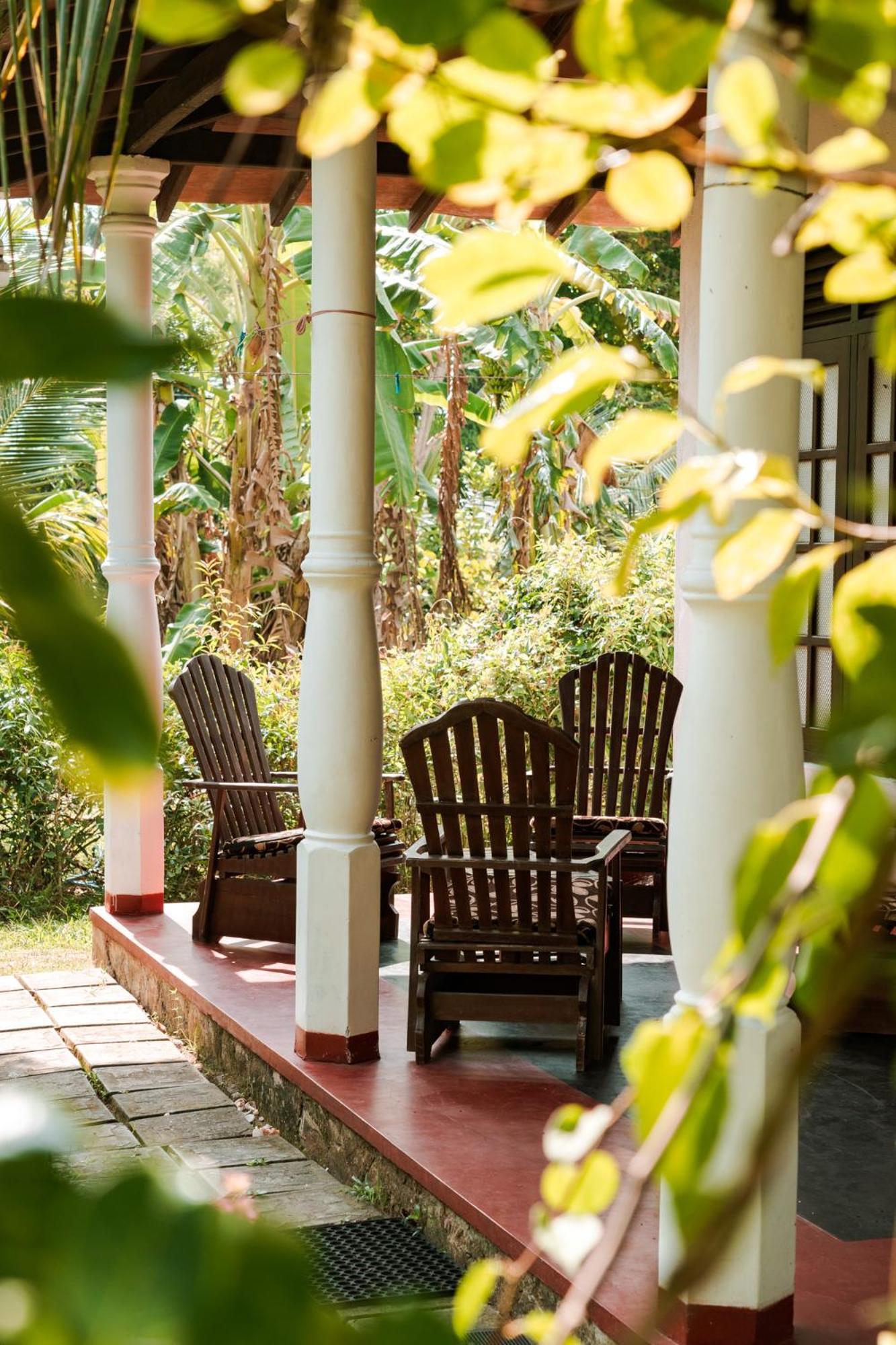 Bay Hill Guest House Tangalle Exterior photo